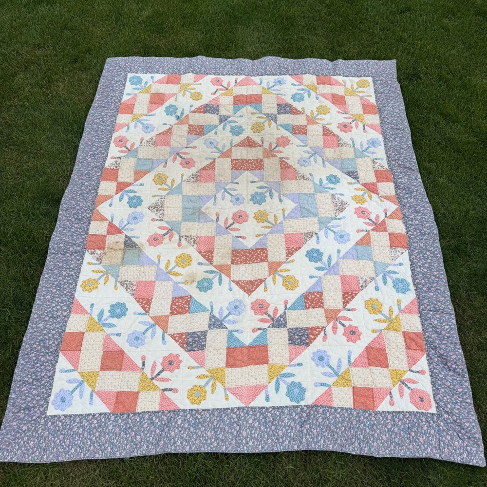 Handmade Floral Applique Patchwork Quilt Pink Blue Yellow Cottagecore 77x61